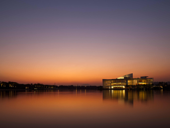 歡樂(lè )海岸都市娛樂(lè )中心